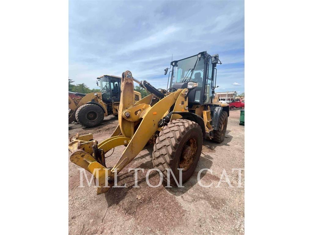 CAT 918M Utovarivači na točkove
