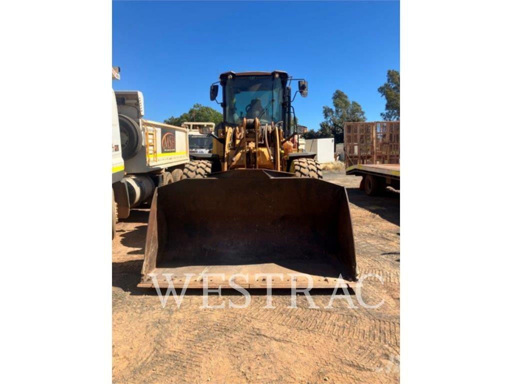 CAT 924K Utovarivači na točkove