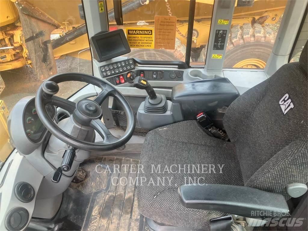 CAT 926M Utovarivači na točkove