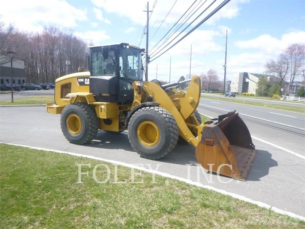 CAT 926M Utovarivači na točkove