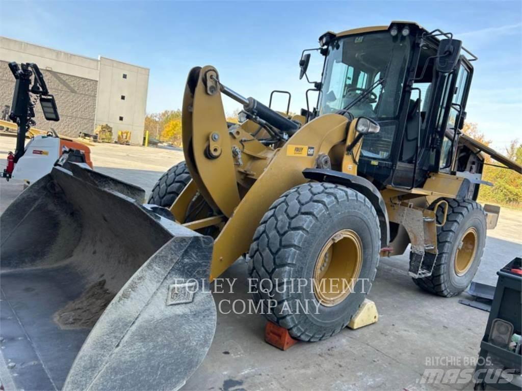 CAT 926M Utovarivači na točkove
