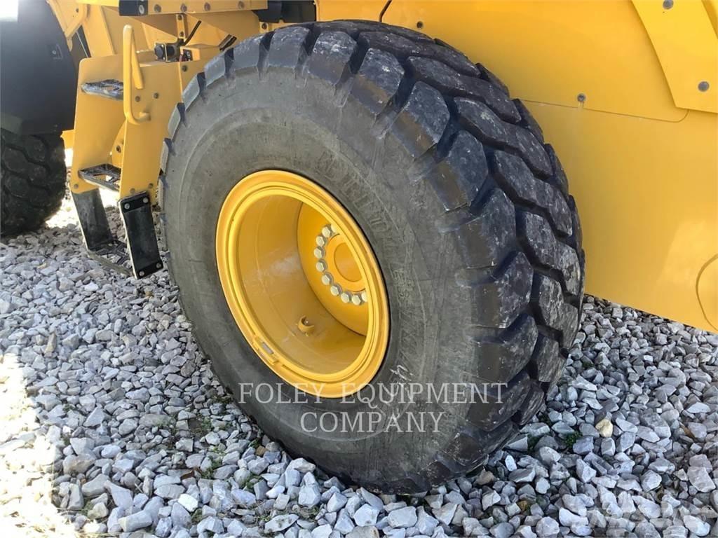 CAT 926M Utovarivači na točkove