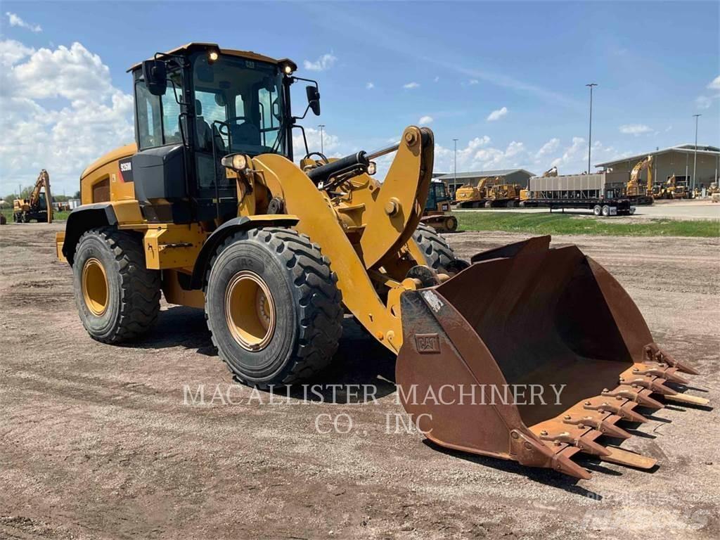 CAT 926M Utovarivači na točkove