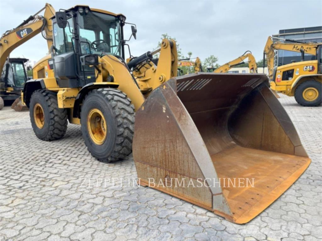 CAT 926M Utovarivači na točkove