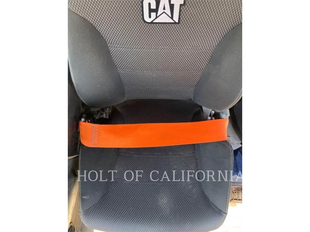 CAT 930 Utovarivači na točkove