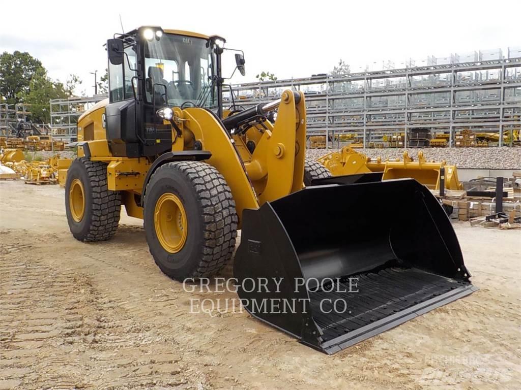 CAT 930M Utovarivači na točkove