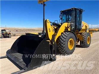 CAT 930M Utovarivači na točkove
