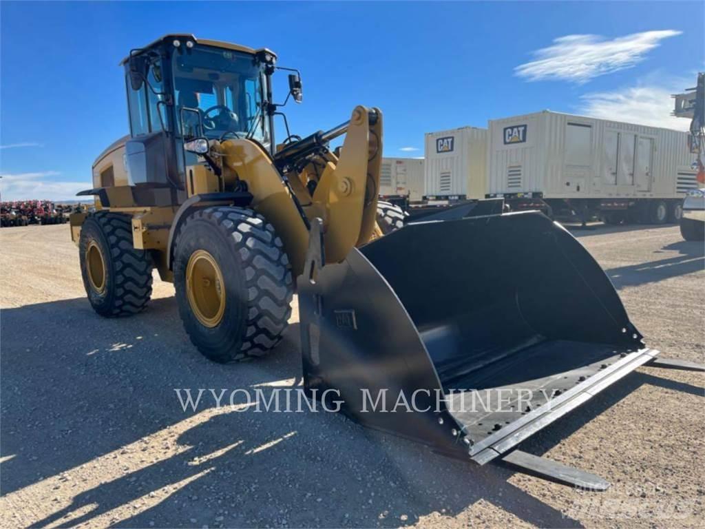 CAT 930M Utovarivači na točkove