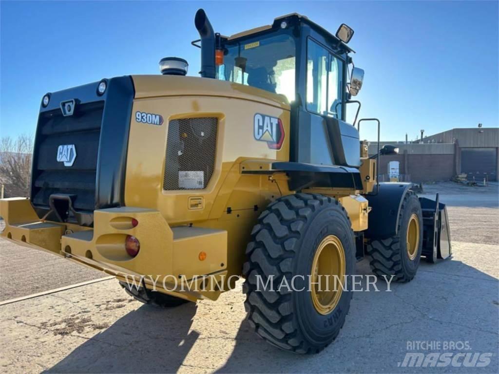 CAT 930M Utovarivači na točkove