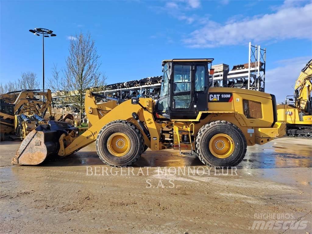 CAT 930M Utovarivači na točkove