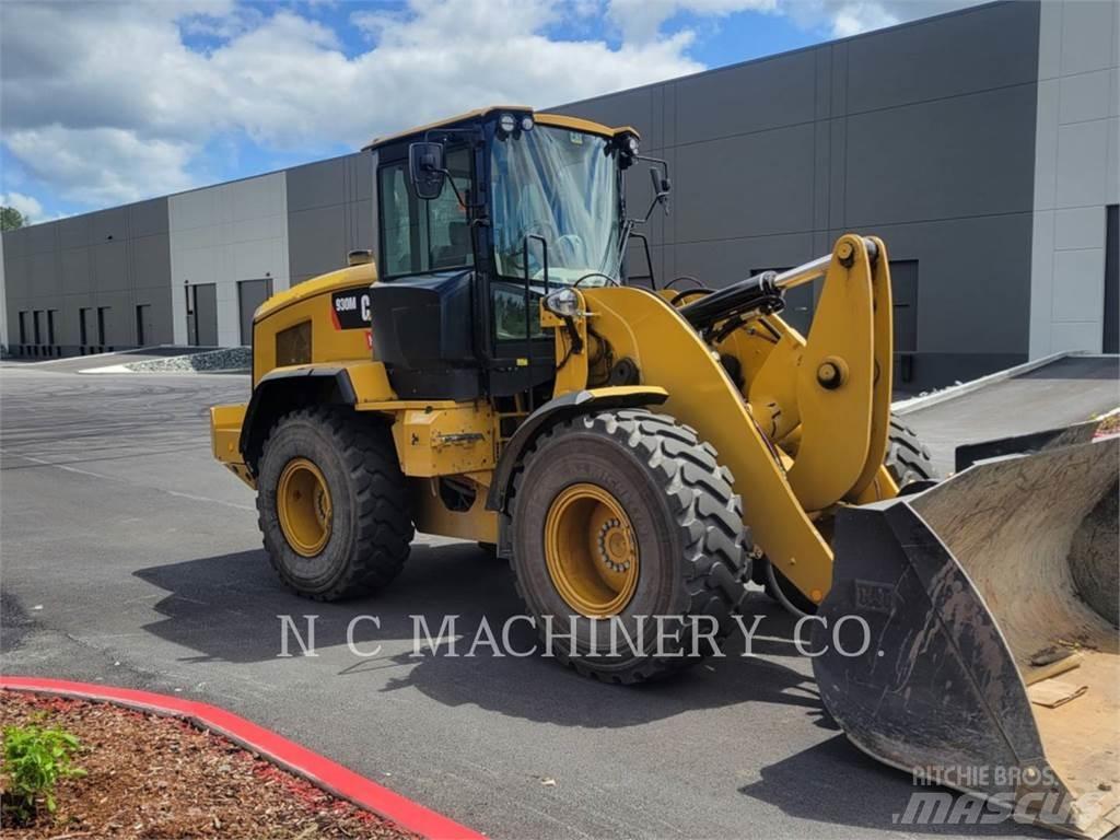 CAT 930M Utovarivači na točkove