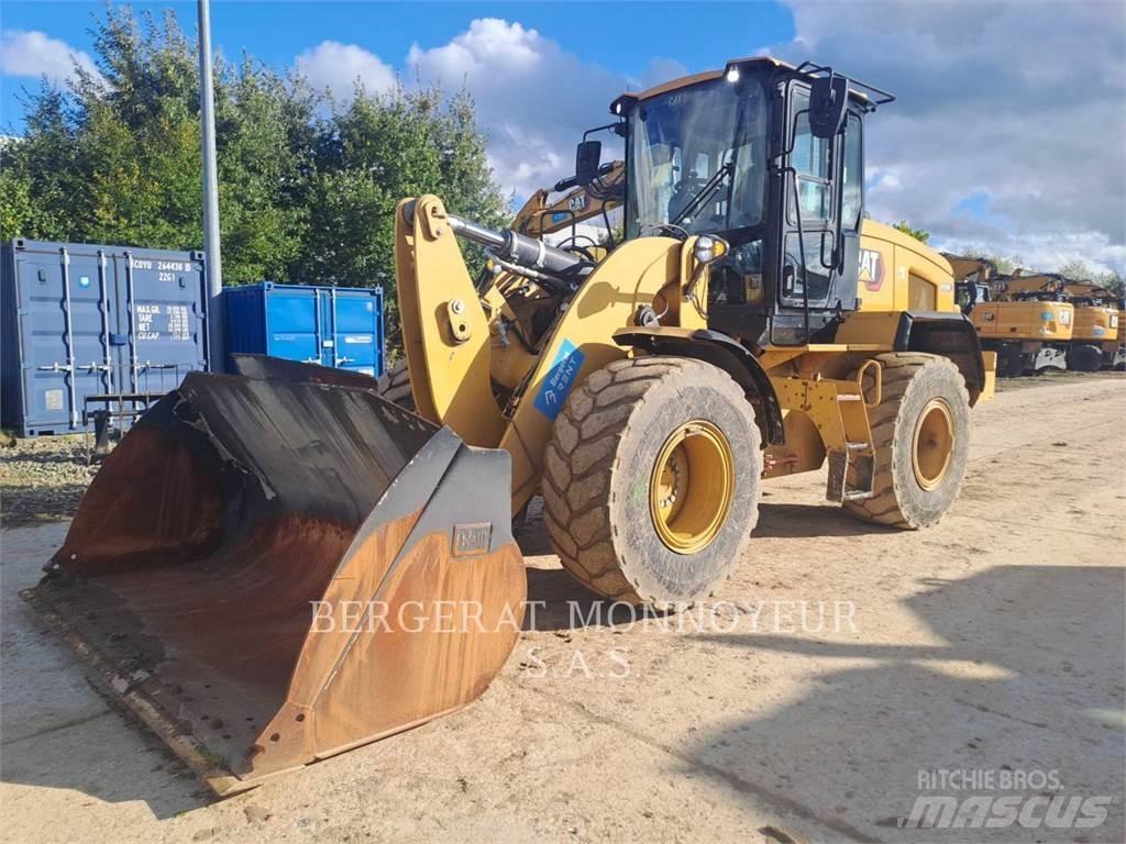CAT 930M Utovarivači na točkove