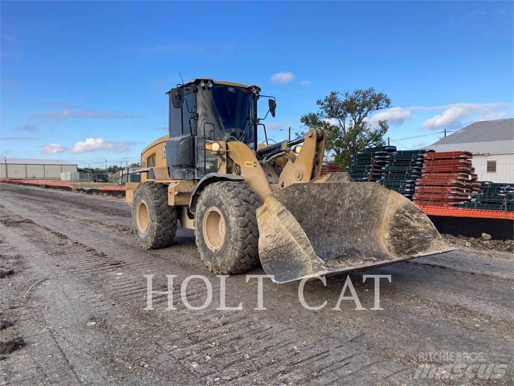 CAT 930M Utovarivači na točkove