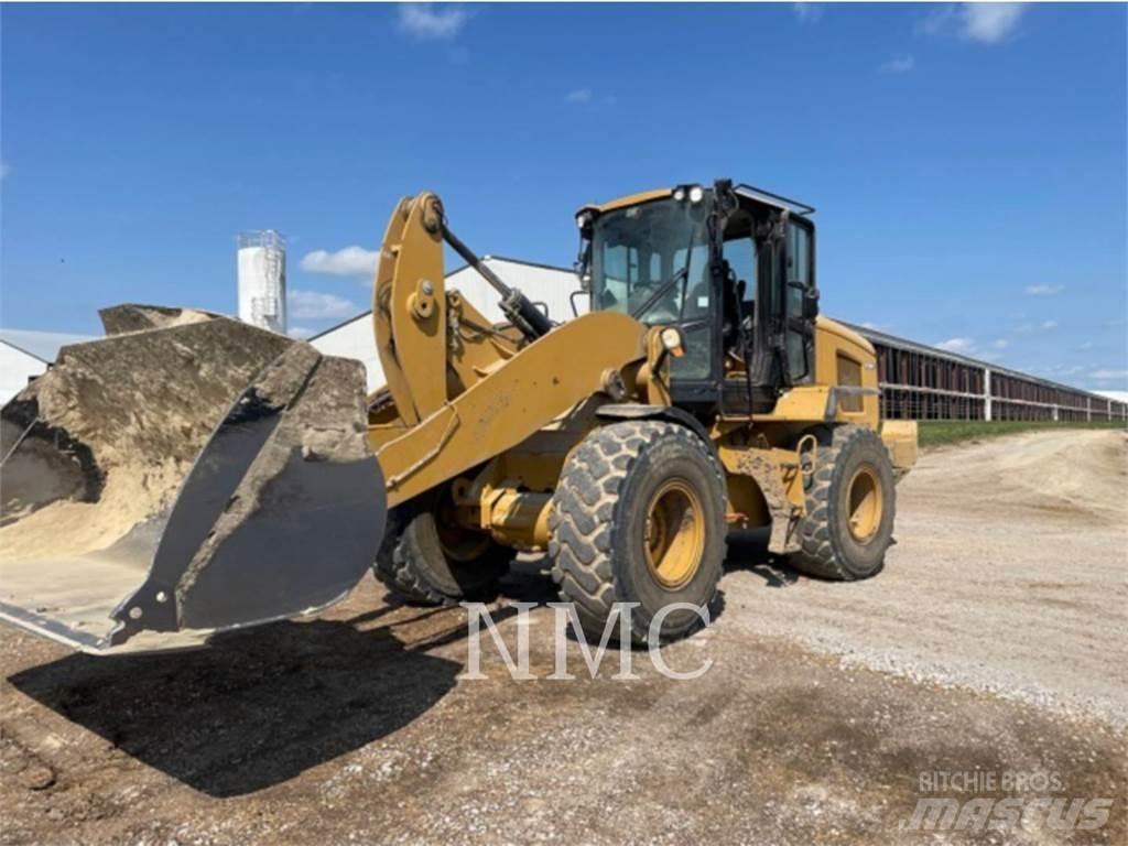 CAT 930M Utovarivači na točkove