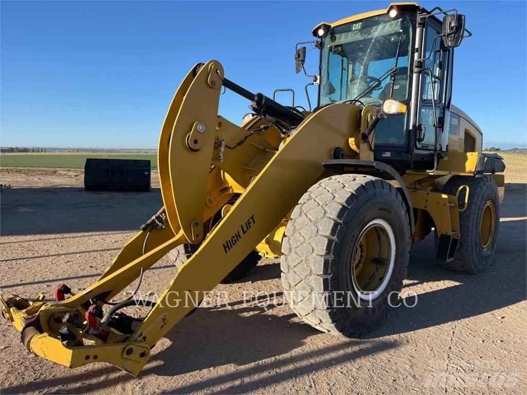 CAT 930M Utovarivači na točkove