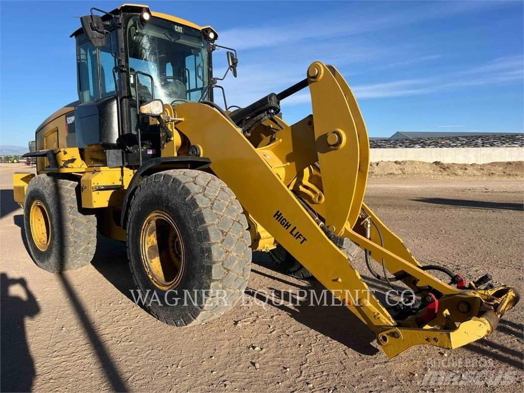CAT 930M Utovarivači na točkove