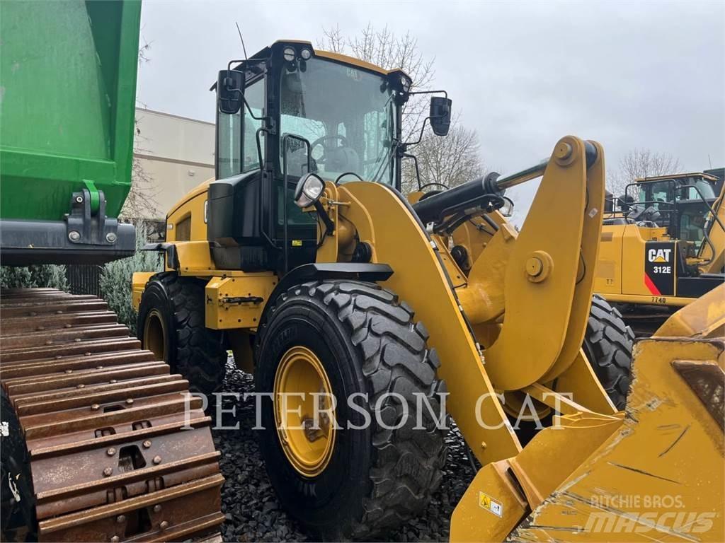 CAT 930M Utovarivači na točkove