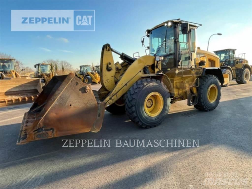 CAT 930M Utovarivači na točkove