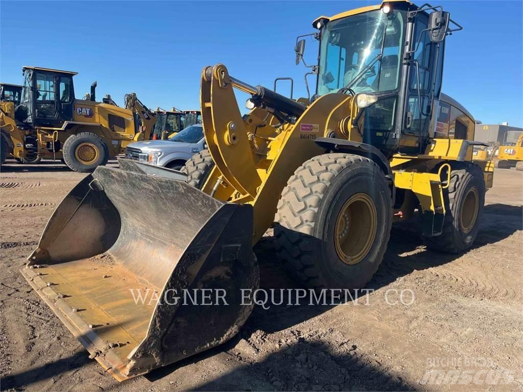 CAT 930M Utovarivači na točkove