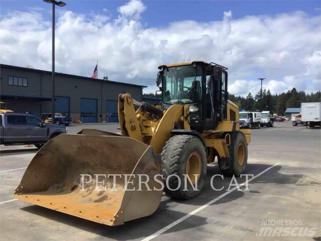 CAT 930M Utovarivači na točkove