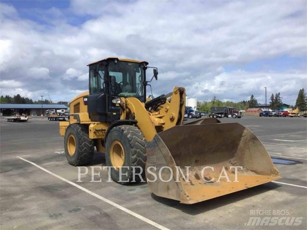 CAT 930M Utovarivači na točkove