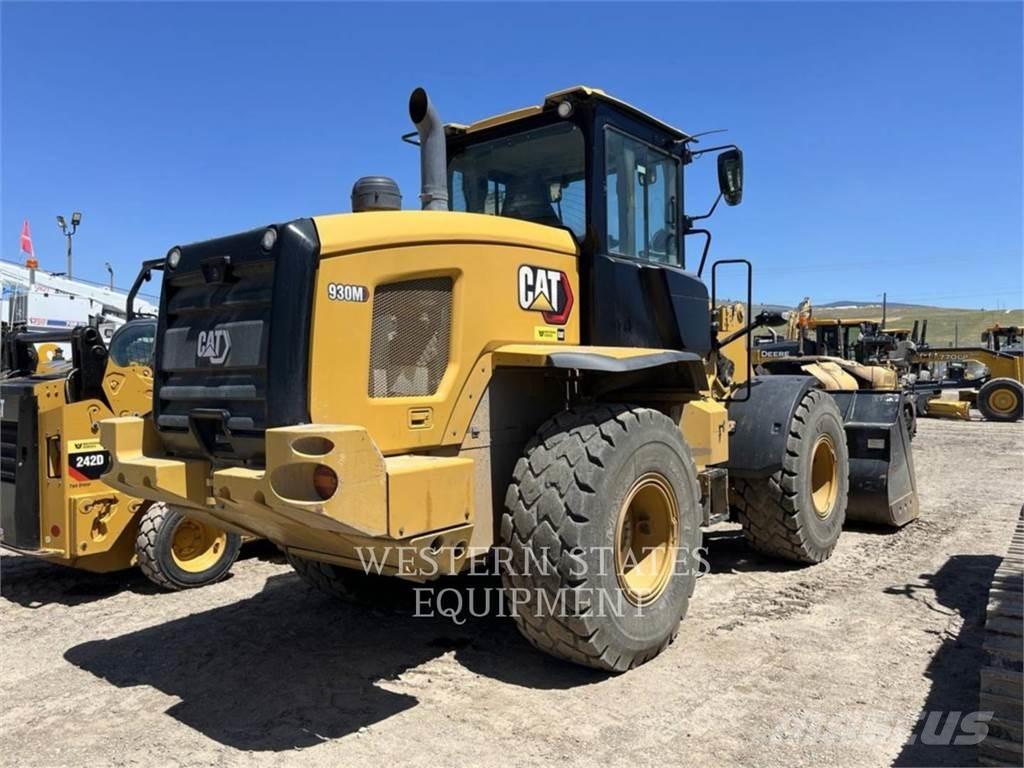 CAT 930M Utovarivači na točkove