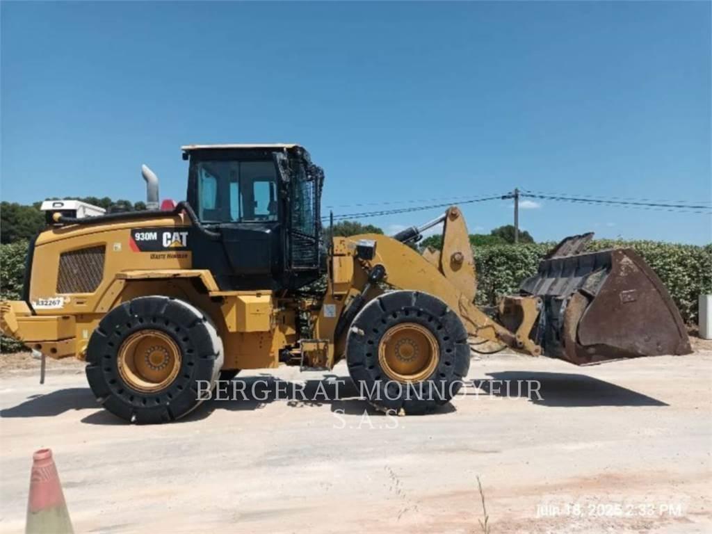 CAT 930M Utovarivači na točkove