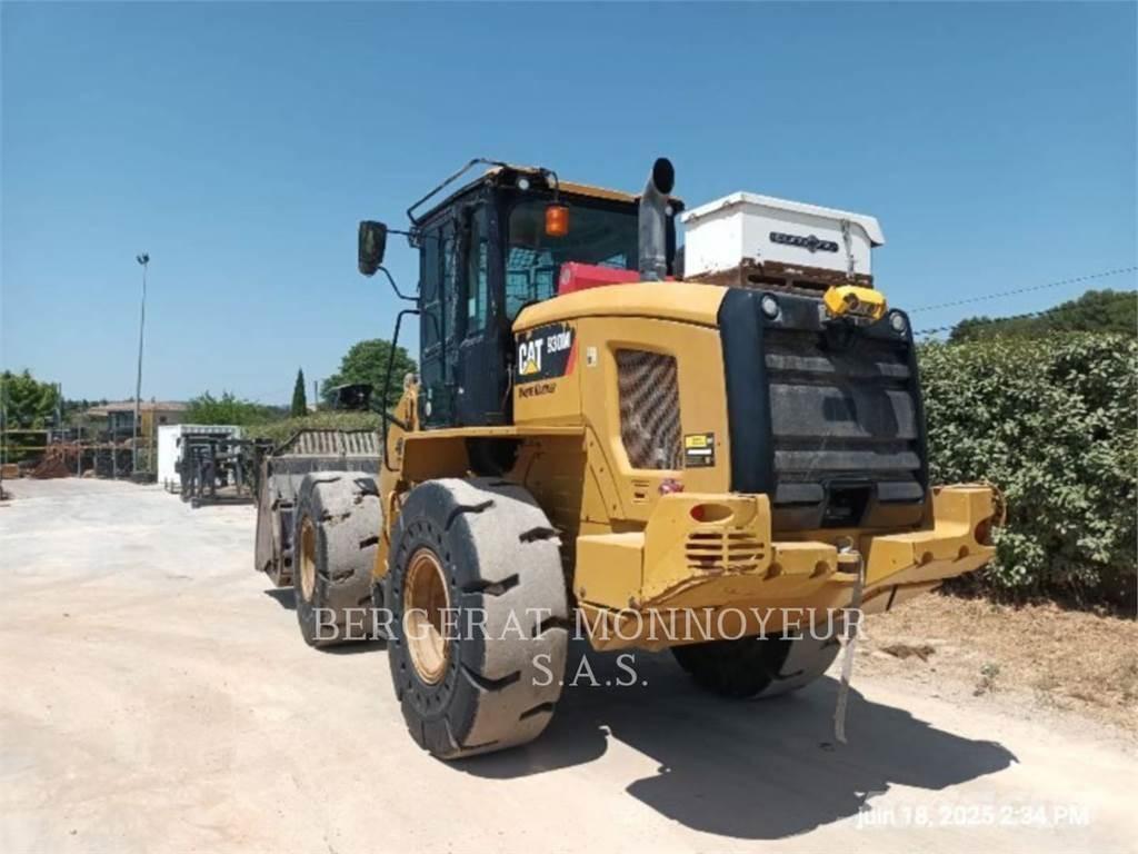 CAT 930M Utovarivači na točkove