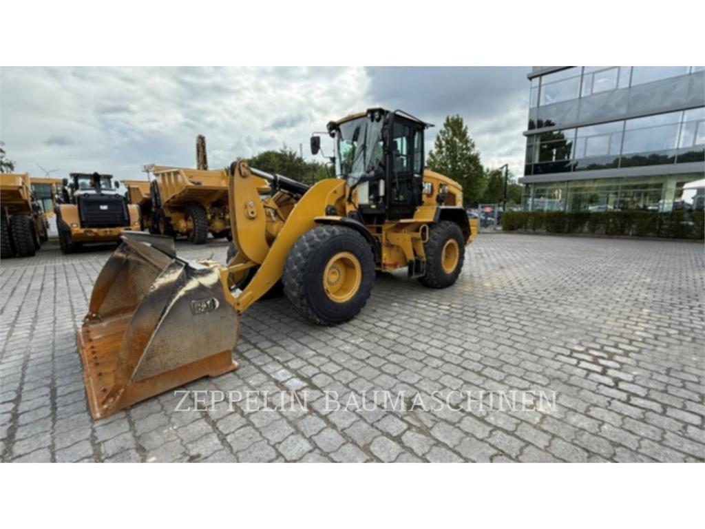 CAT 930M Utovarivači na točkove