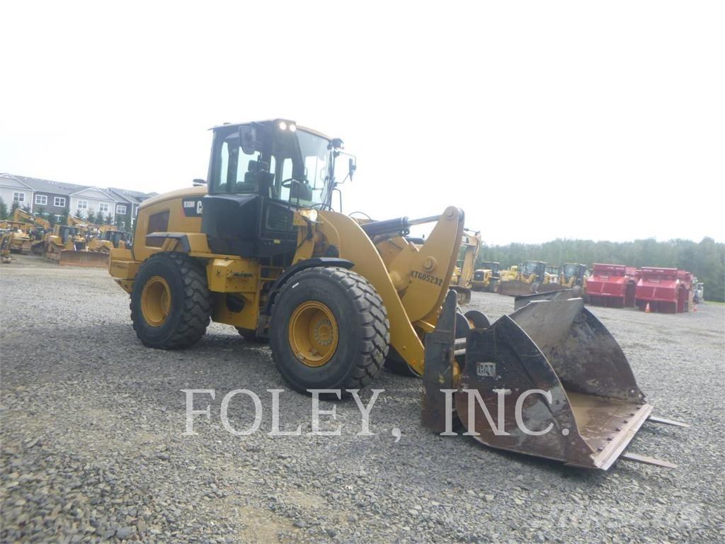 CAT 930M Utovarivači na točkove