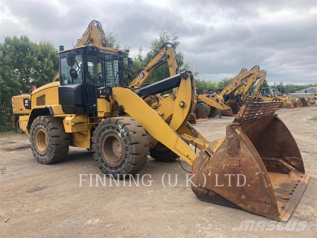 CAT 930M Utovarivači na točkove
