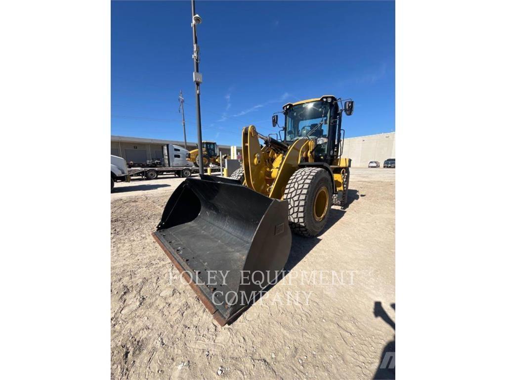 CAT 930M Utovarivači na točkove