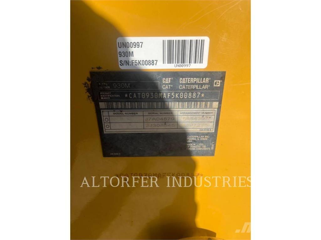 CAT 930M Utovarivači na točkove