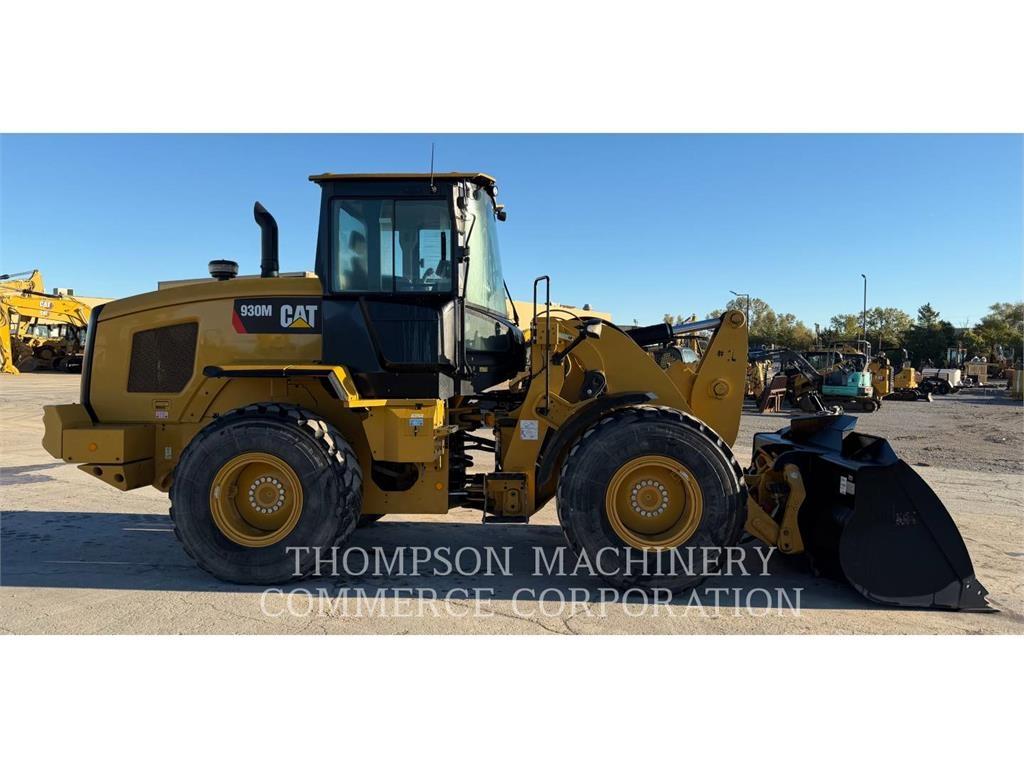 CAT 930M Utovarivači na točkove