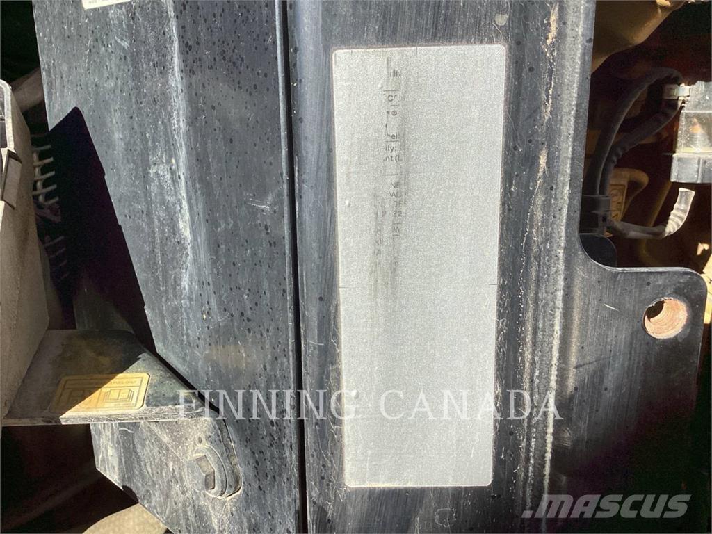 CAT 930M Utovarivači na točkove