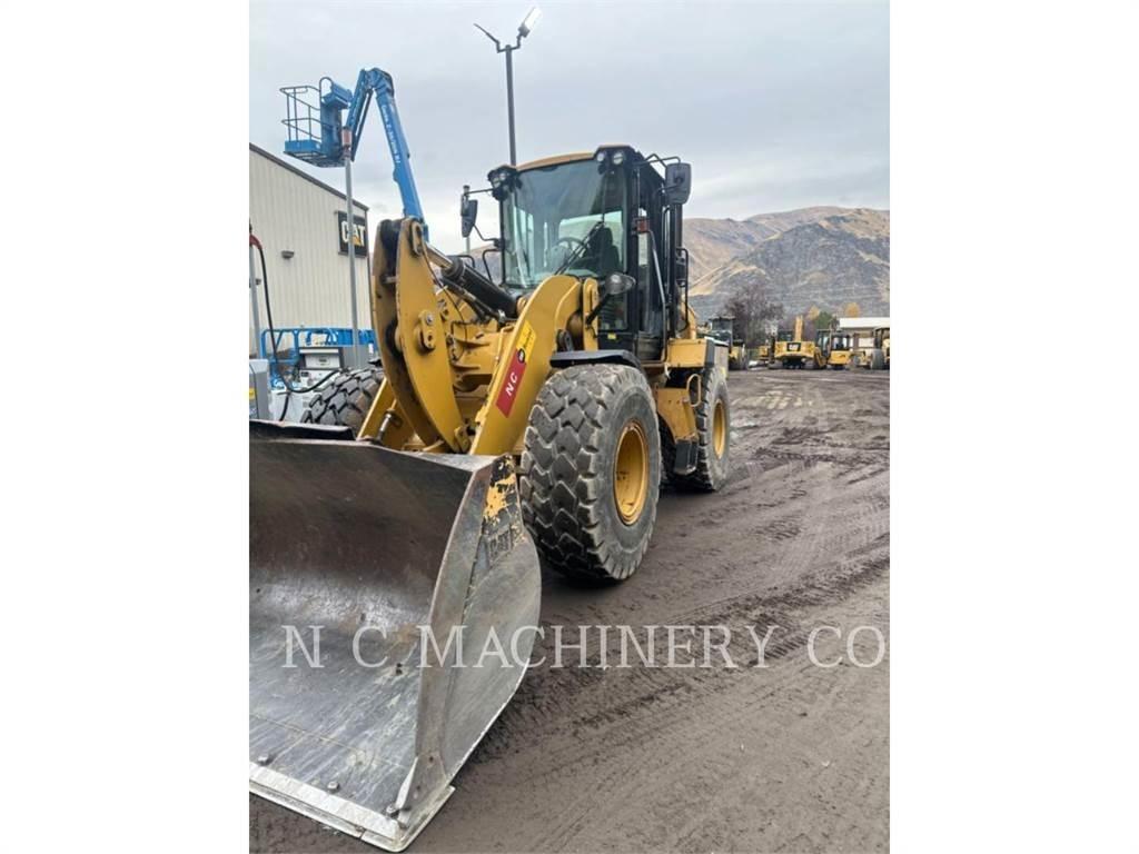 CAT 930M Utovarivači na točkove