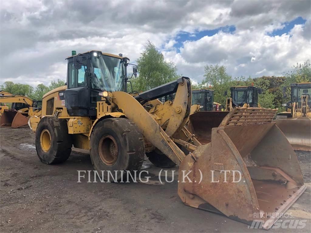CAT 930M Utovarivači na točkove