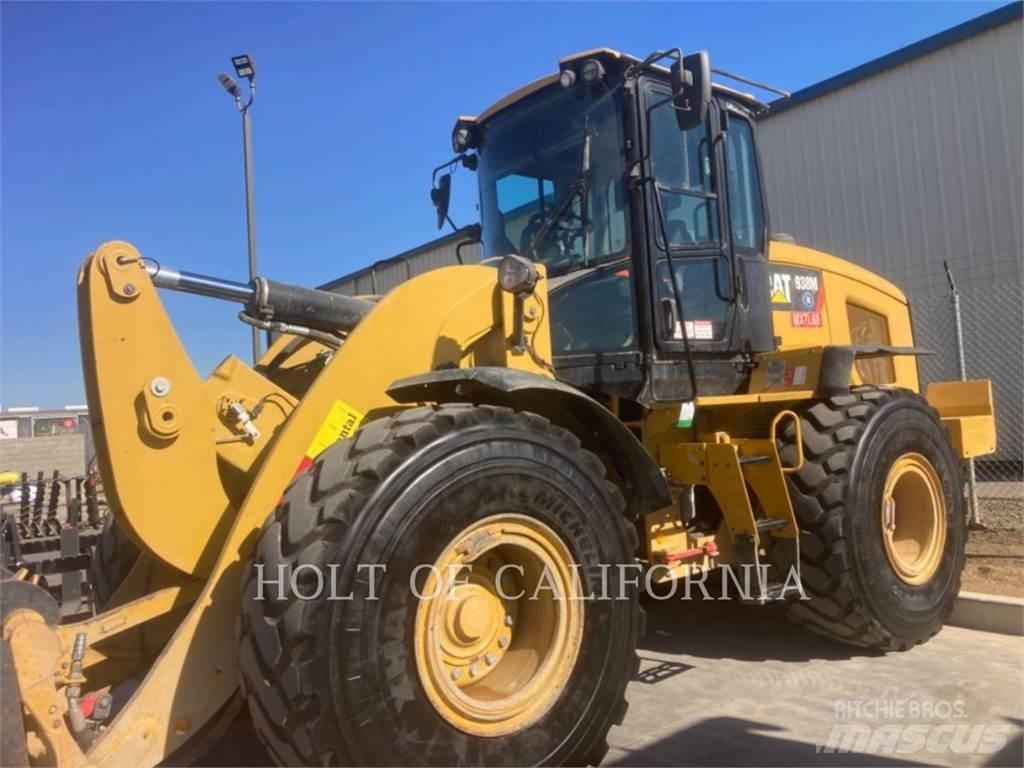 CAT 938 Utovarivači na točkove