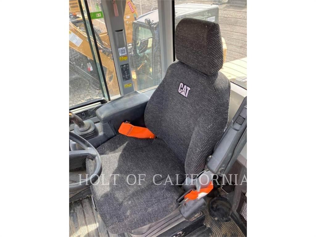 CAT 938 Utovarivači na točkove