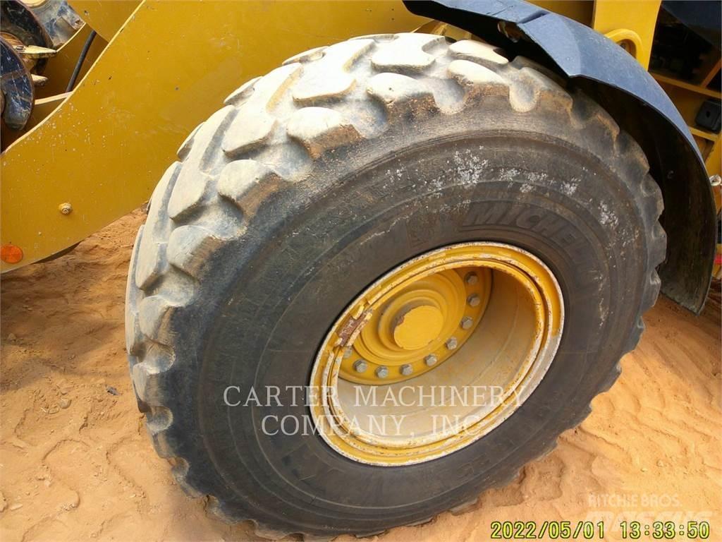 CAT 938 Utovarivači na točkove