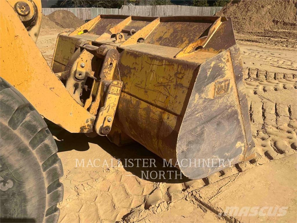 CAT 938H Utovarivači na točkove