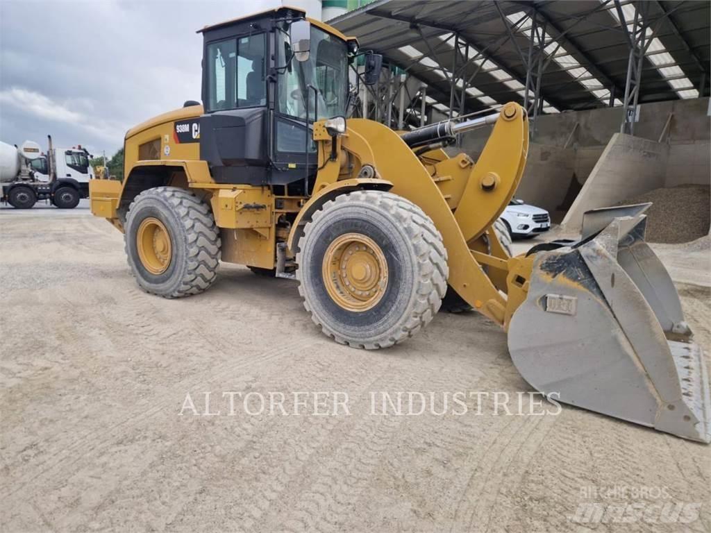CAT 938M Utovarivači na točkove