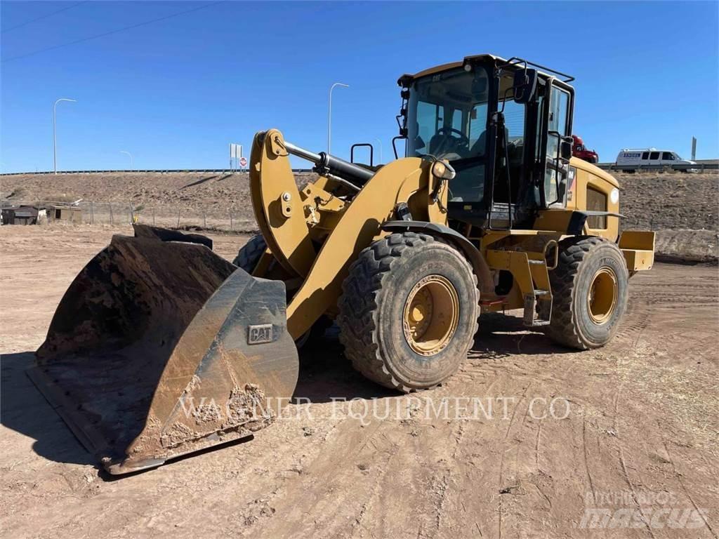 CAT 938M Utovarivači na točkove