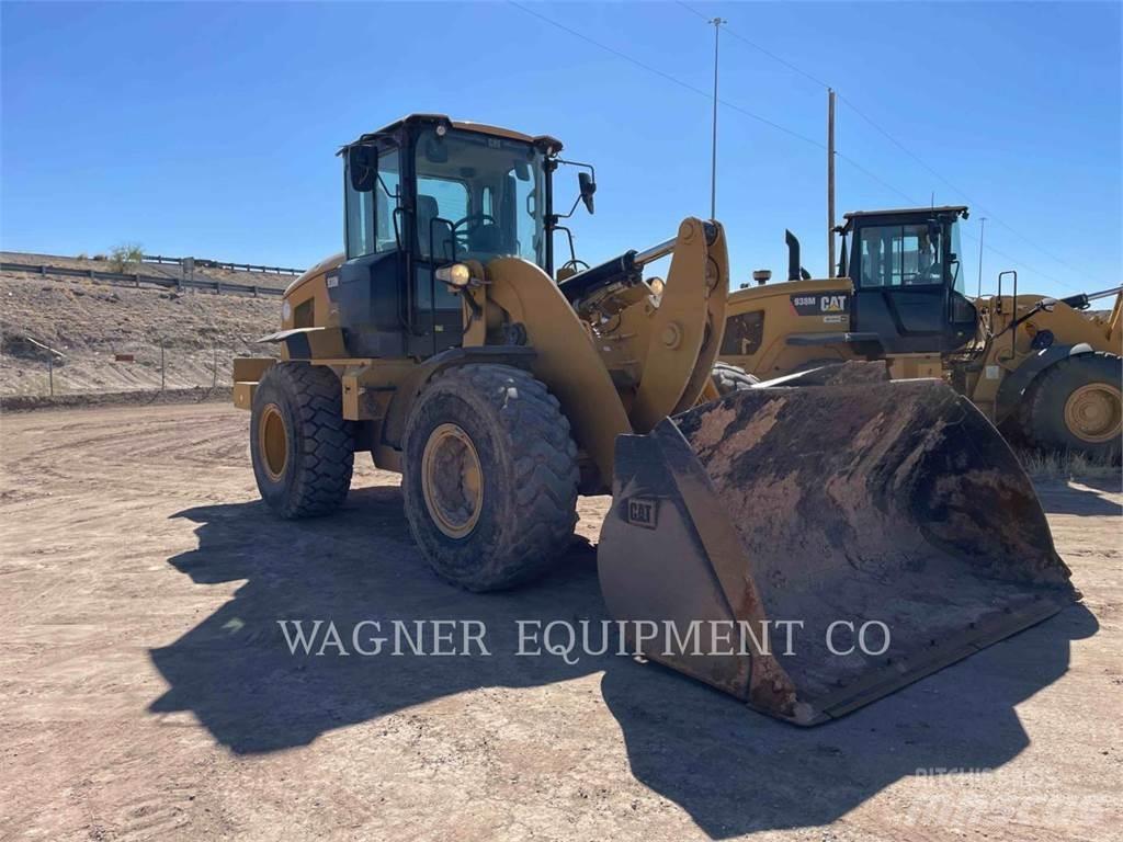 CAT 938M Utovarivači na točkove
