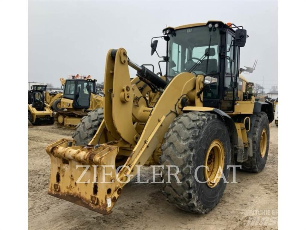 CAT 938M Utovarivači na točkove