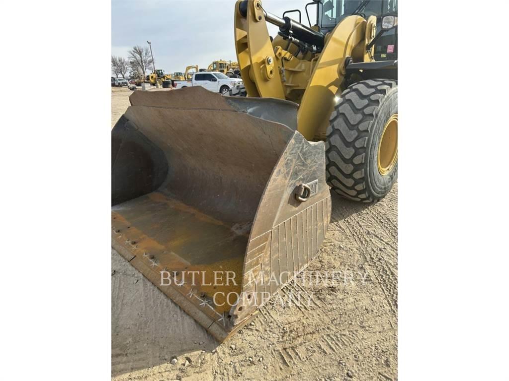 CAT 938M Utovarivači na točkove