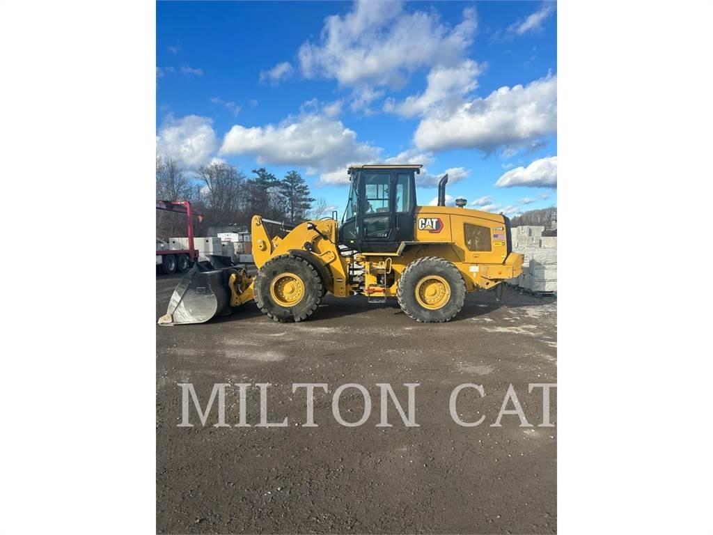CAT 938M Utovarivači na točkove