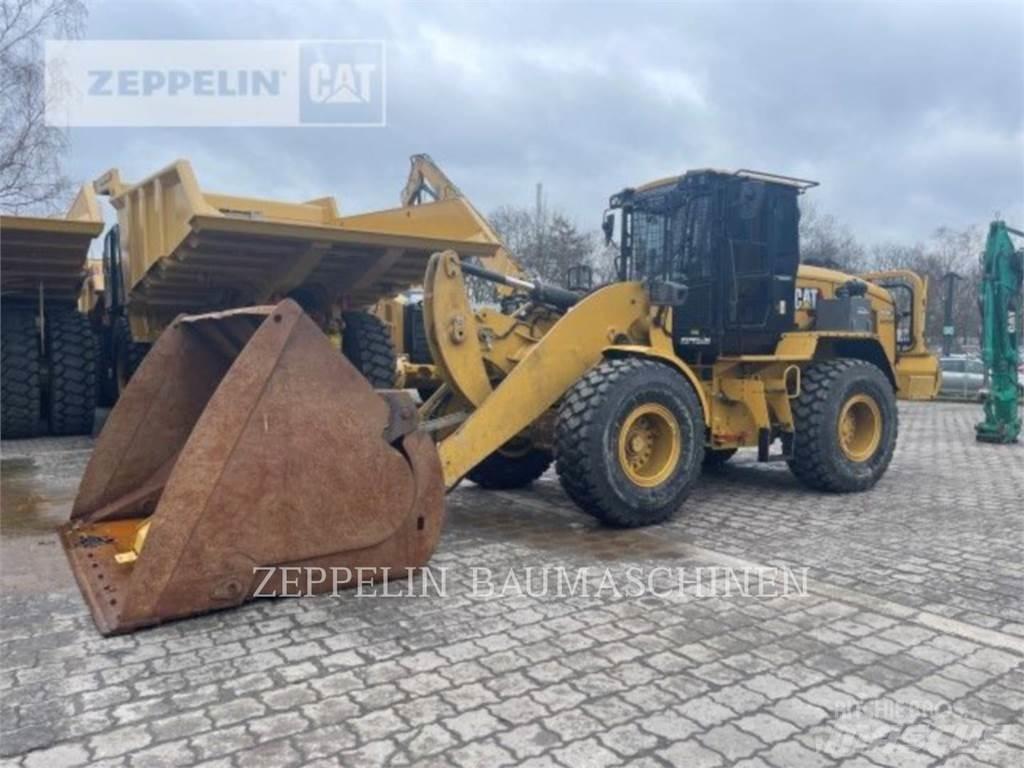 CAT 938M Utovarivači na točkove