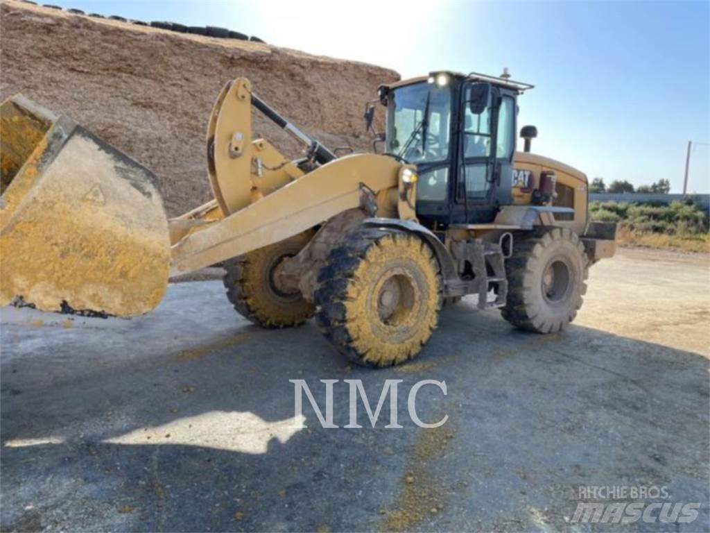 CAT 938M Utovarivači na točkove