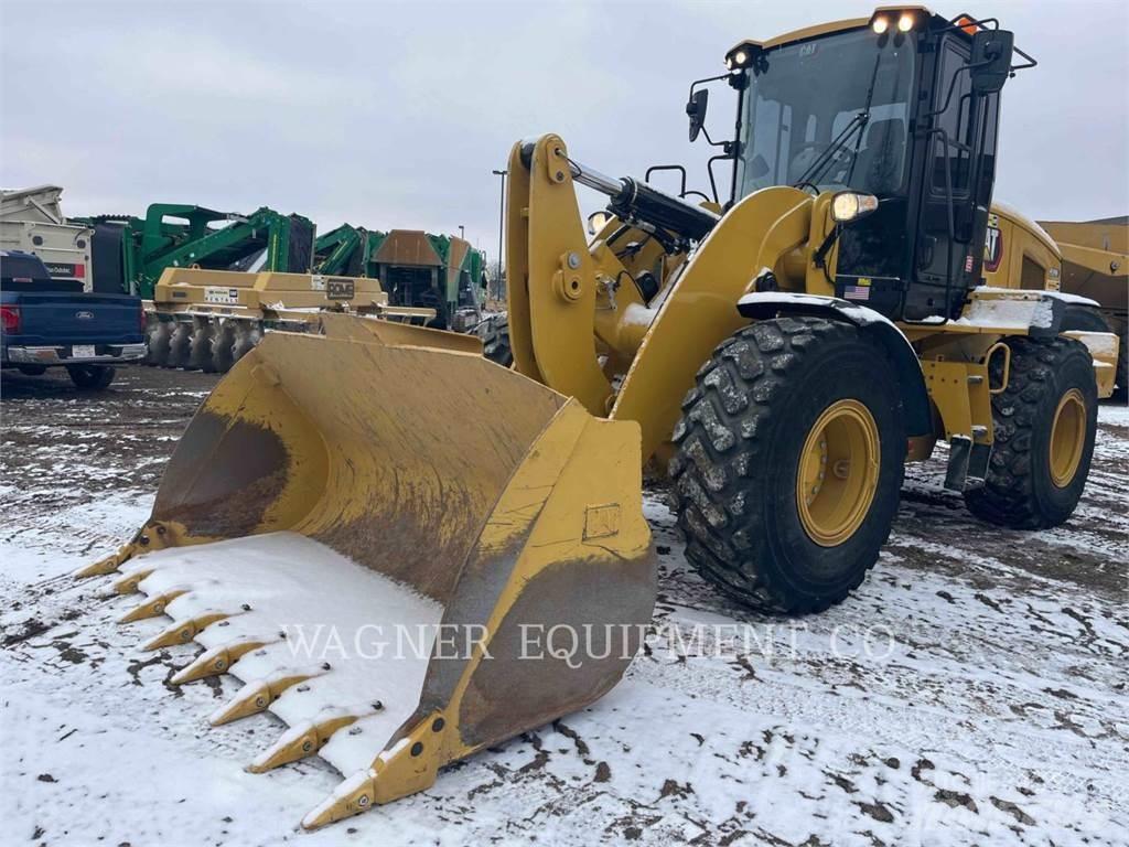 CAT 938M Utovarivači na točkove